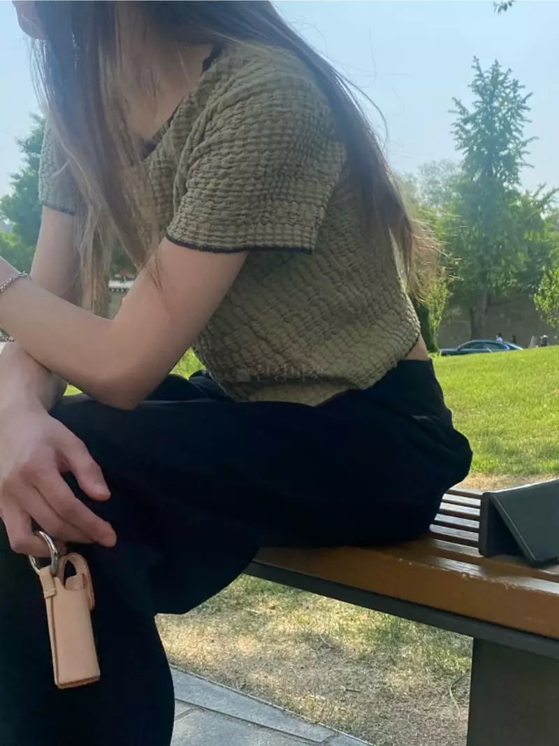 Breathe - Korean Women Fashion - #momslook - Rora Crop Knit Tee - 2