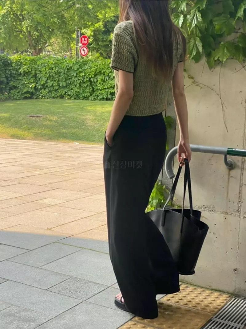 Breathe - Korean Women Fashion - #womensfashion - Rora Crop Knit Tee - 4