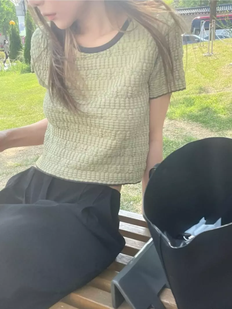 Breathe - Korean Women Fashion - #womensfashion - Rora Crop Knit Tee