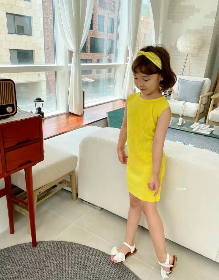 Dsaint - Korean Children Fashion - #discoveringself - Tension Up Pleats One-piece - 11