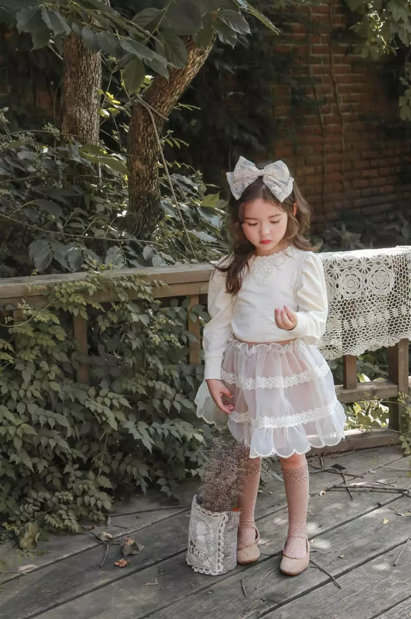 Flo - Korean Children Fashion - #kidsshorts - J Knee Socks - 2