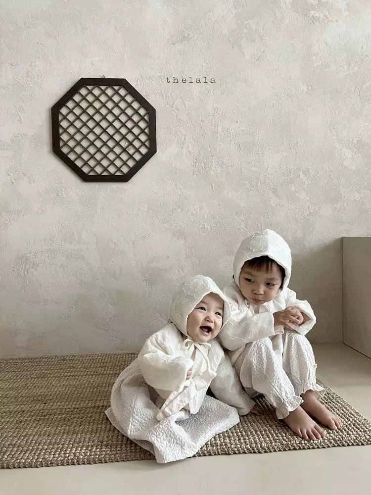 Lala - Korean Children Fashion - #stylishchildhood - Jin Hanbok Kid with Bonnet Girl - 4