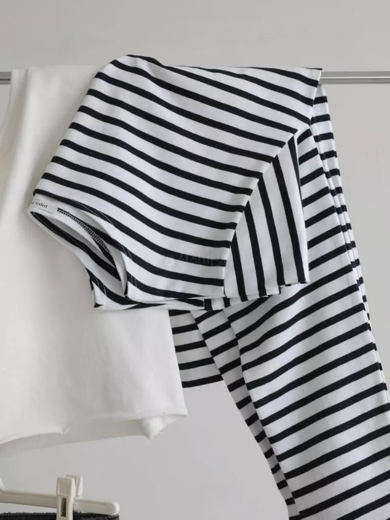 Paper Moon - Korean Women Fashion - #momslook - Cotton Vivid Stripes Tee - 5