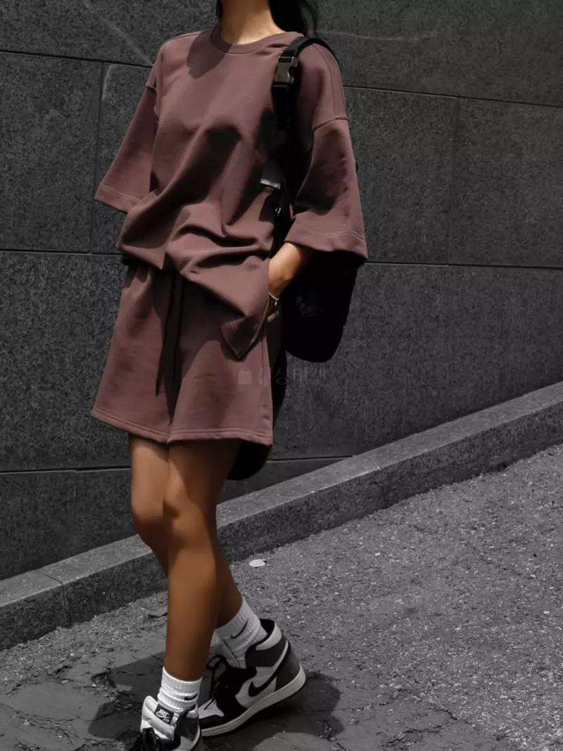 Paper Moon - Korean Women Fashion - #vintageinspired - Half Slit Sweatshirt - 3