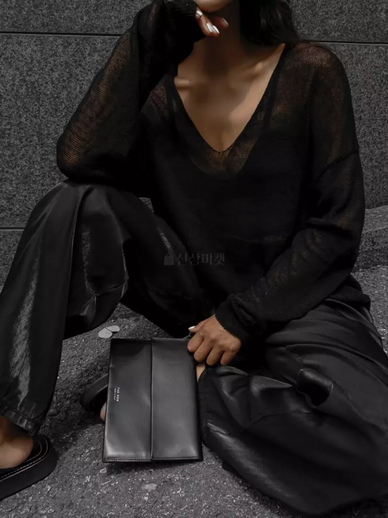 Paper Moon - Korean Women Fashion - #womensfashion - Summer V Neck Knit - 2