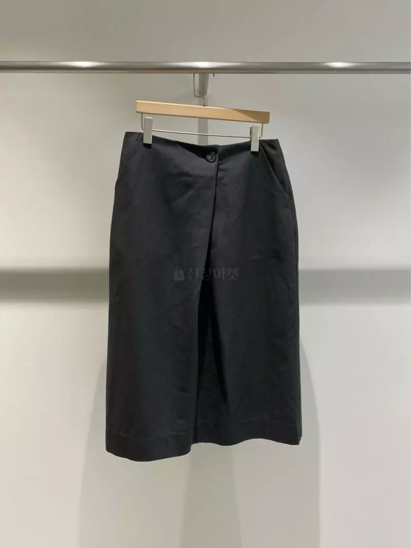 1968 - Korean Women Fashion - #pursuepretty - Button Skirt - 10