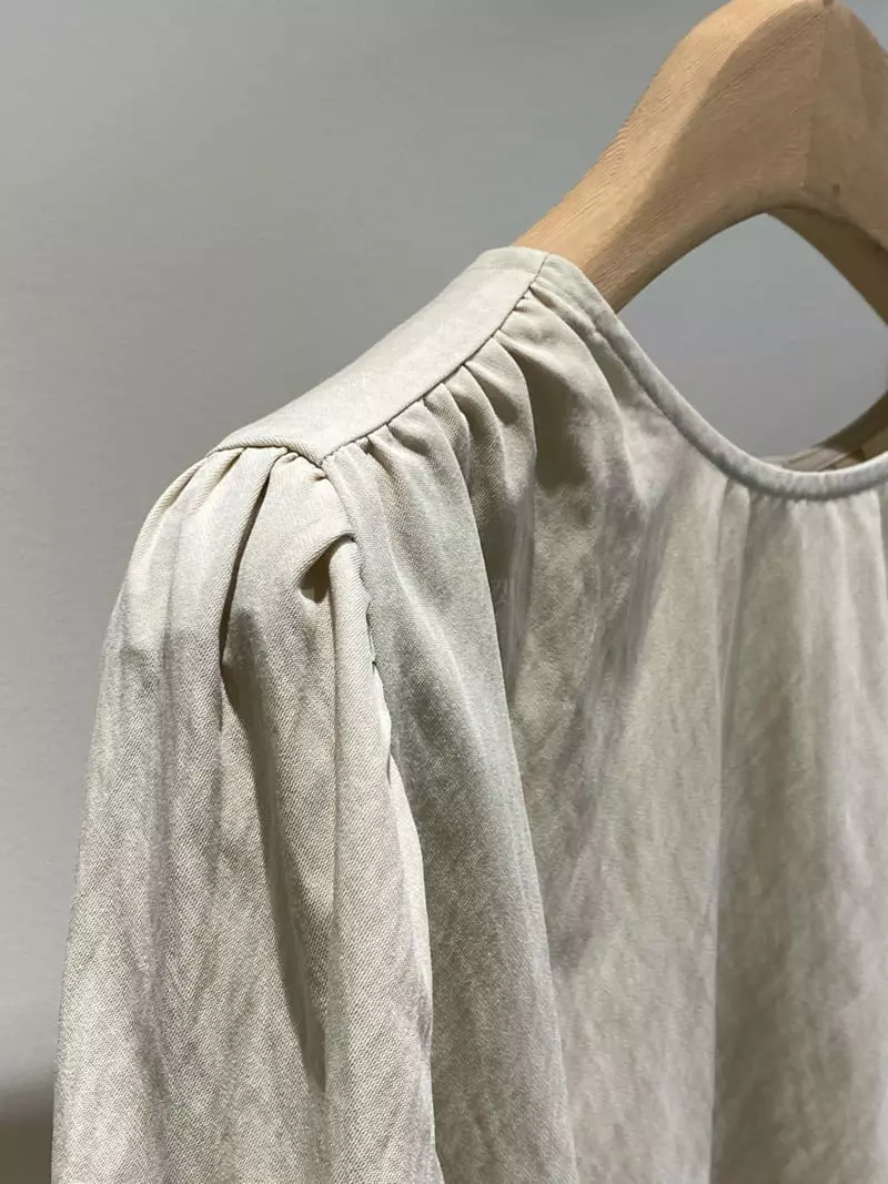 1968 - Korean Women Fashion - #momslook - Shirring Back Blouse - 4