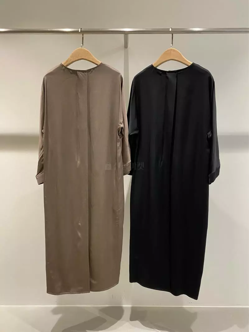 1968 - Korean Women Fashion - #womensfashion - Back Wing One-piece - 2