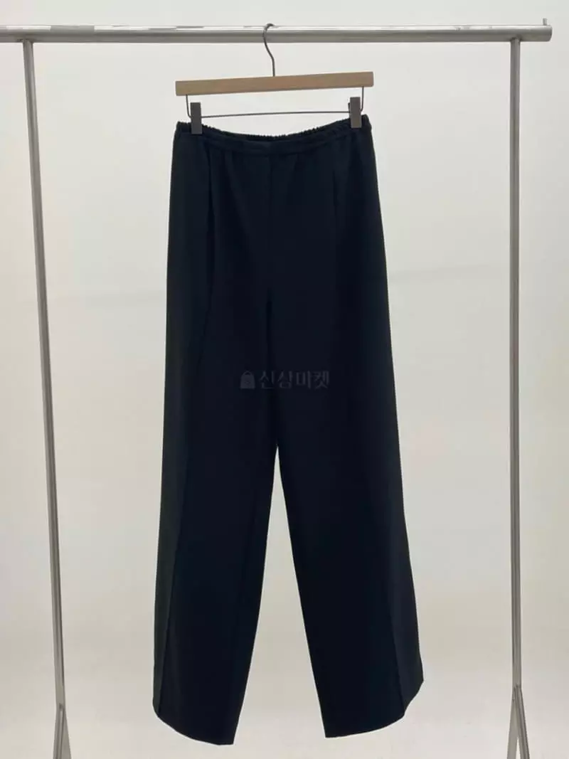 A Point - Korean Women Fashion - #womensfashion - Pie Banding Pants - 3