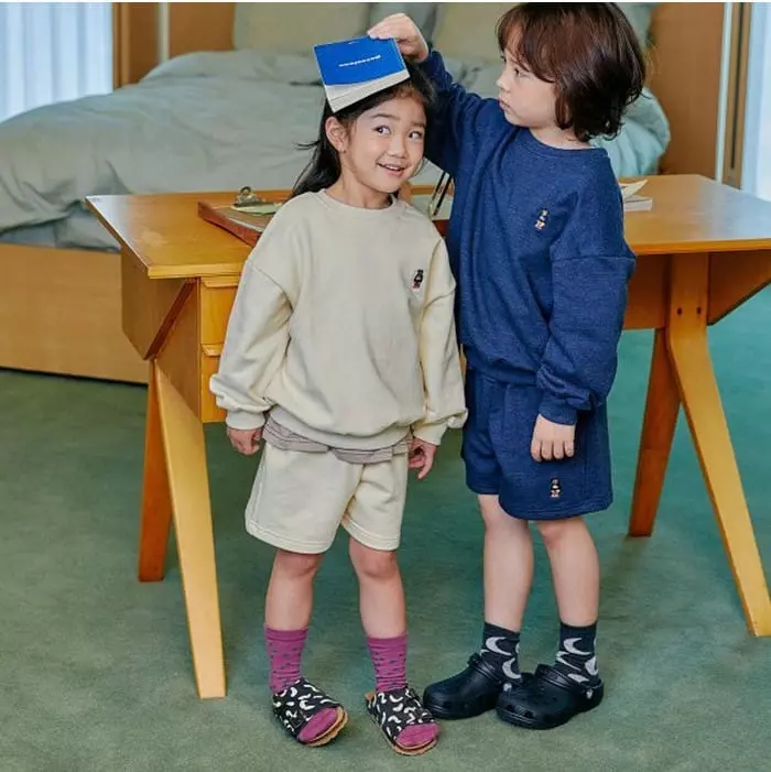 Acolor - Korean Children Fashion - #magicofchildhood - Bear Sweatshirt  Top Bottom Set