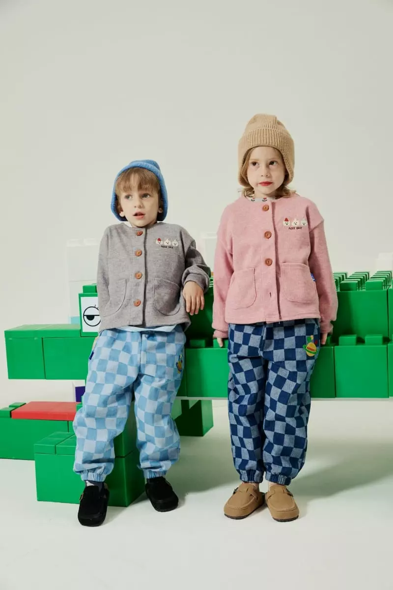 Aeeeday - Korean Children Fashion - #fashionkids - Bear Three Cardigan - 2
