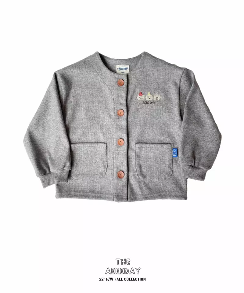 Aeeeday - Korean Children Fashion - #littlefashionista - Bear Three Cardigan - 7