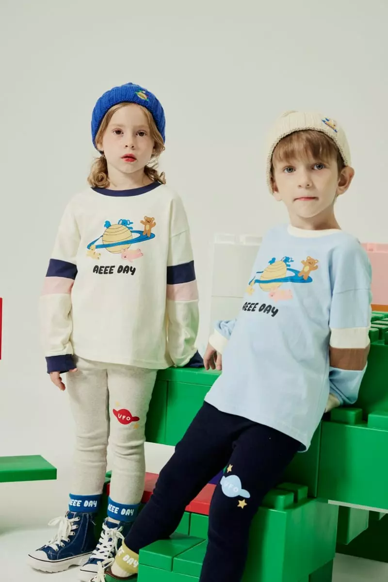 Aeeeday - Korean Children Fashion - #magicofchildhood - Planet Tee - 5