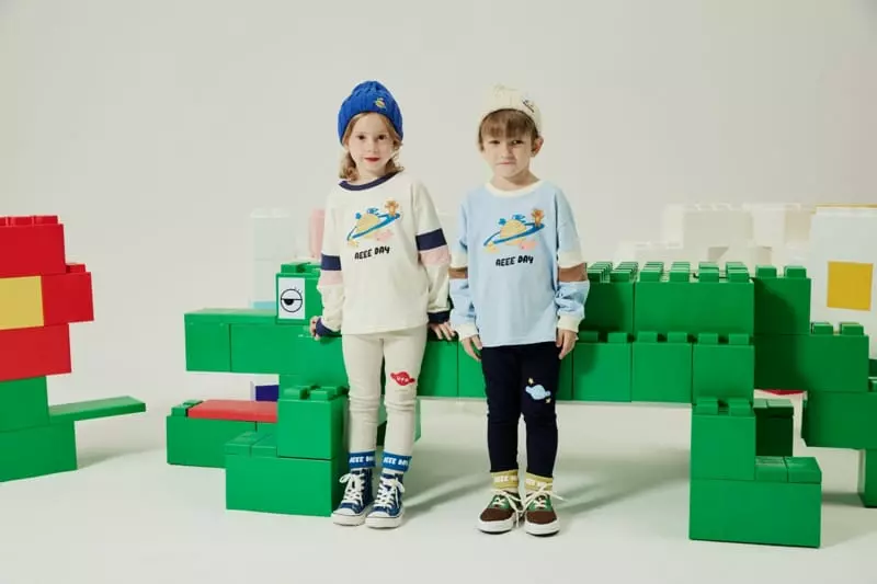Aeeeday - Korean Children Fashion - #minifashionista - Planet Tee - 6