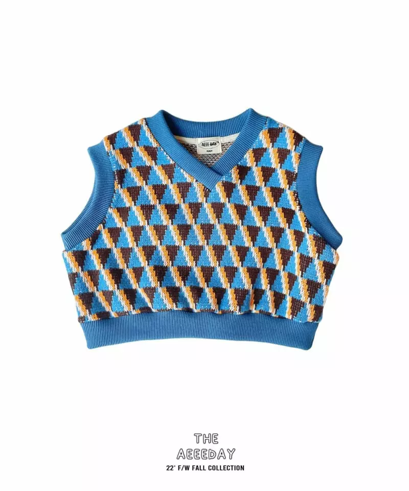 Aeeeday - Korean Children Fashion - #prettylittlegirls - Triangle Vest - 8