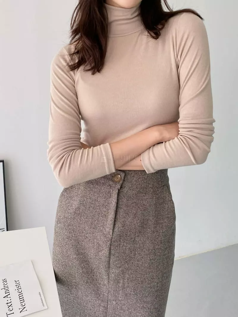 Ame - Korean Women Fashion - #momslook - Turtleneck Tee - 10