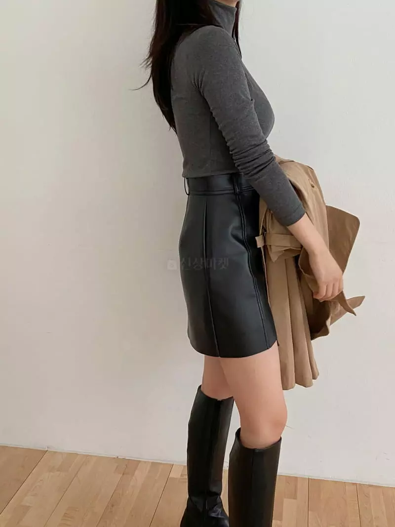 Ame - Korean Women Fashion - #momslook - Turtleneck Tee - 2