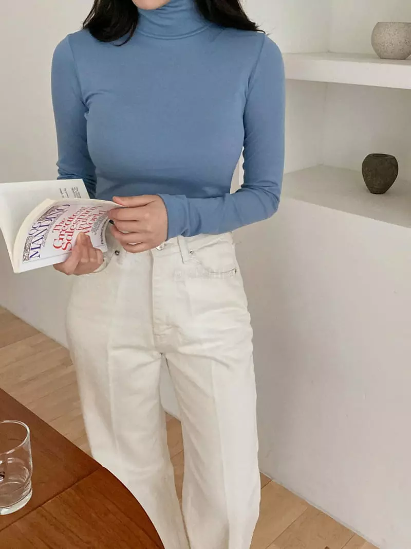 Ame - Korean Women Fashion - #momslook - Turtleneck Tee - 6