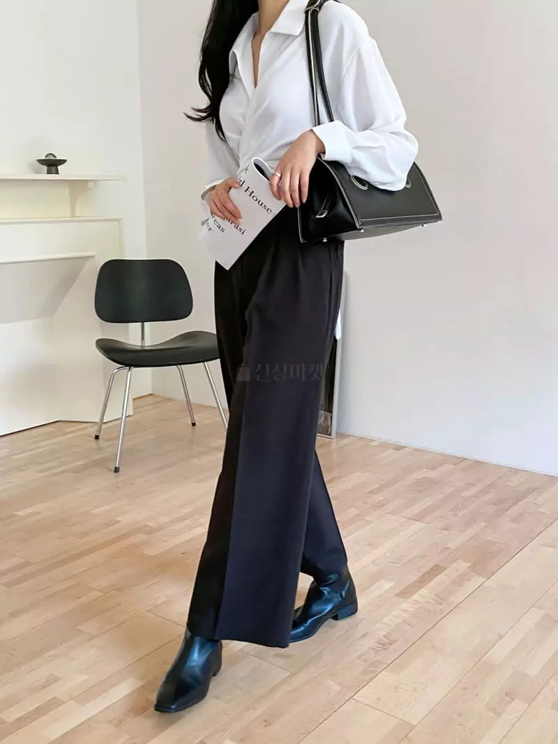 Ame - Korean Women Fashion - #momslook - Cozel Blouse - 3