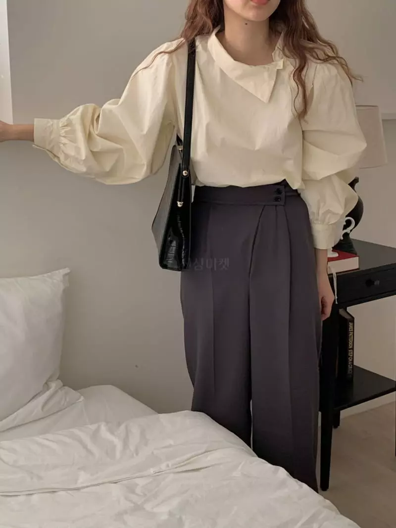 Ame - Korean Women Fashion - #momslook - Unbalance Shirt - 9