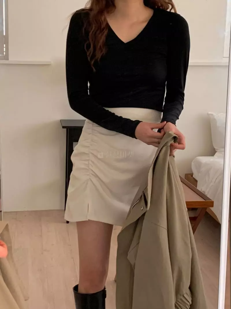 Ame - Korean Women Fashion - #momslook - V Tee - 7