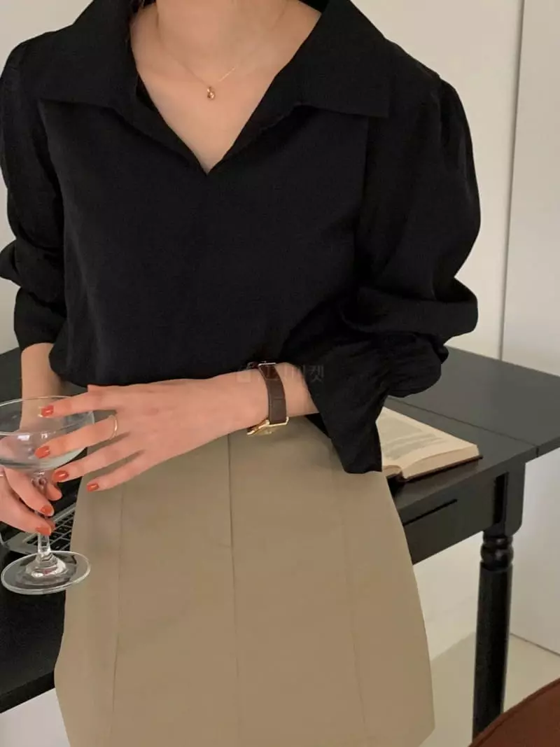 Ame - Korean Women Fashion - #momslook - Lelen Blouse - 3