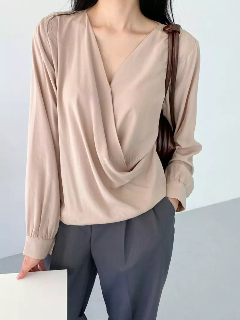Ame - Korean Women Fashion - #pursuepretty - Slik Wrap Blouse - 2