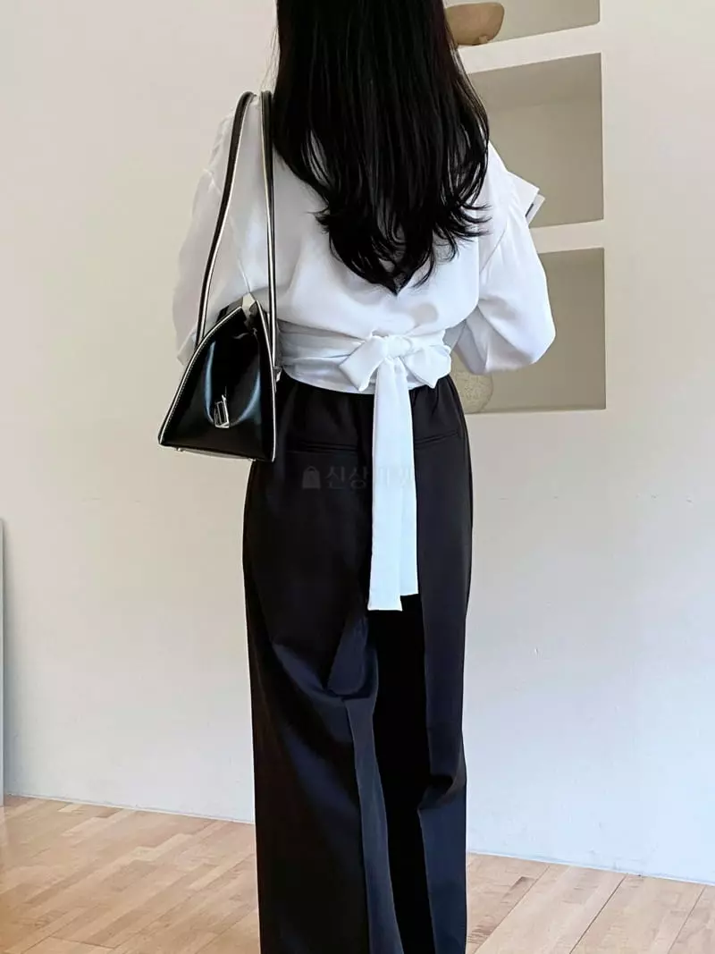 Ame - Korean Women Fashion - #restrostyle - Cozel Blouse - 9