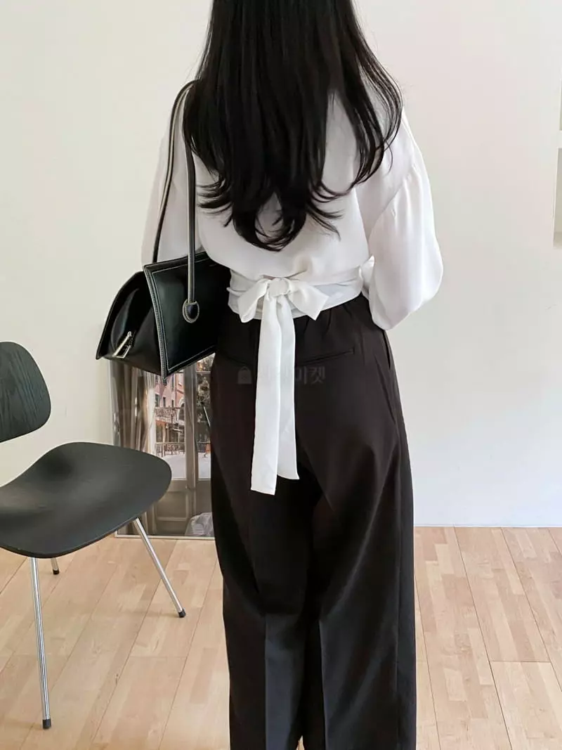 Ame - Korean Women Fashion - #romanticstyle - Cozel Blouse - 10