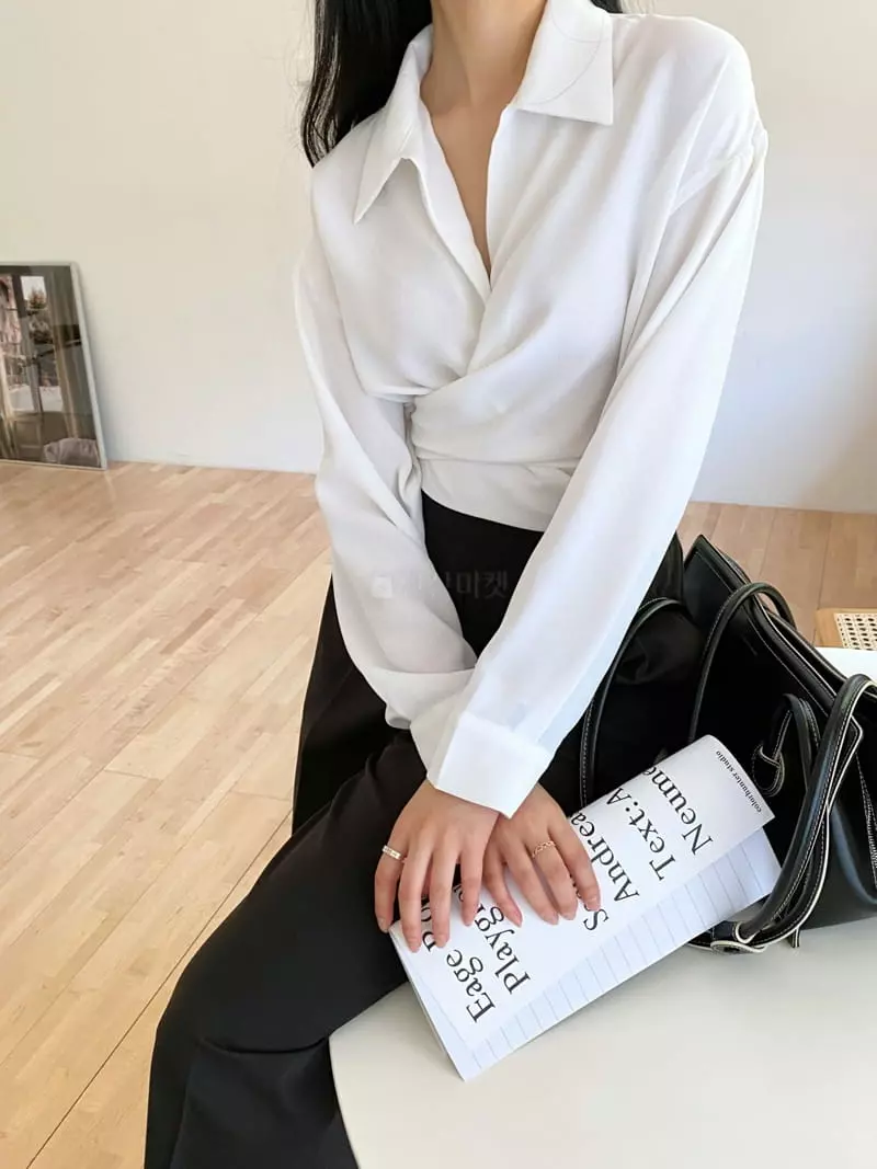 Ame - Korean Women Fashion - #shopsmall - Cozel Blouse - 11