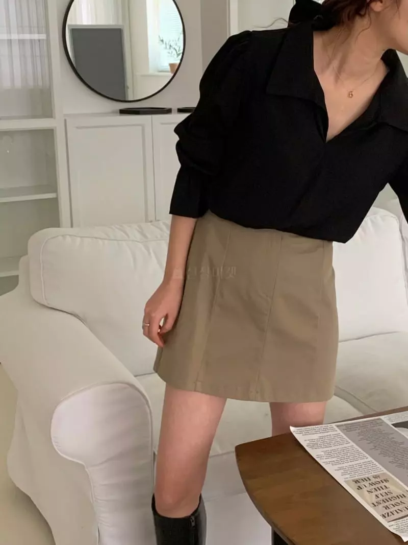 Ame - Korean Women Fashion - #womensfashion - Lelen Blouse - 2