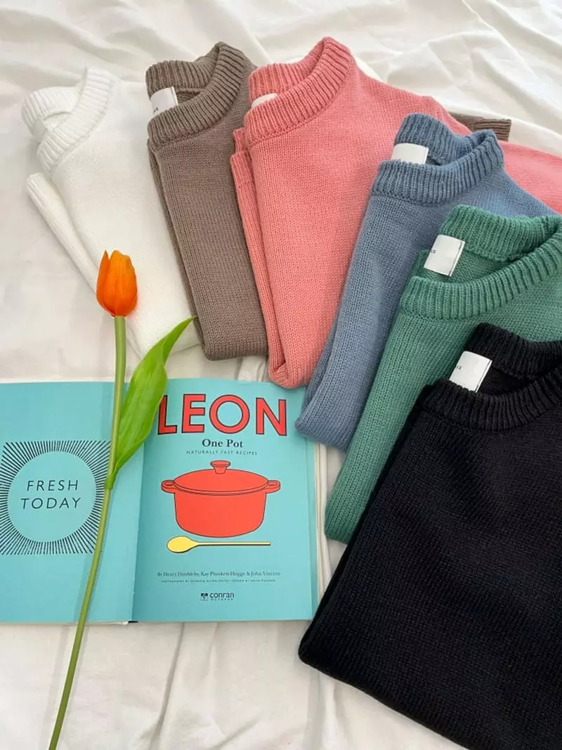 Anne - Korean Women Fashion - #womensfashion - Western Knit Tee