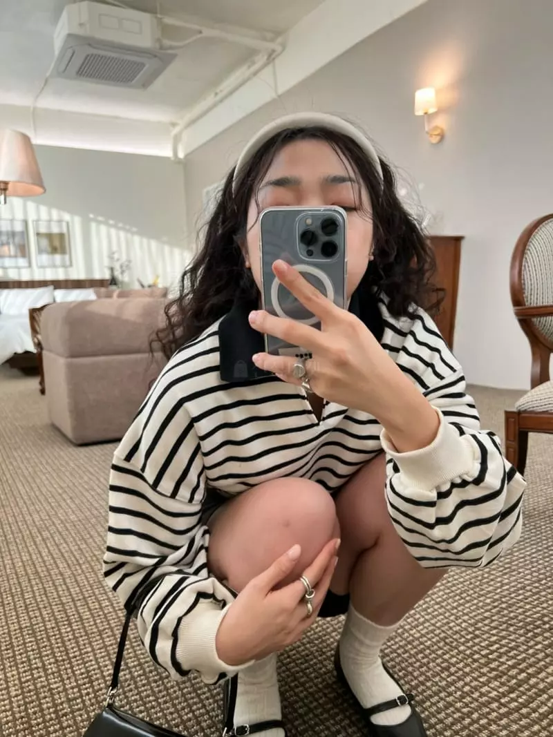 Arr - Korean Women Fashion - #momslook - Stripes Collar Sweatshirt - 2