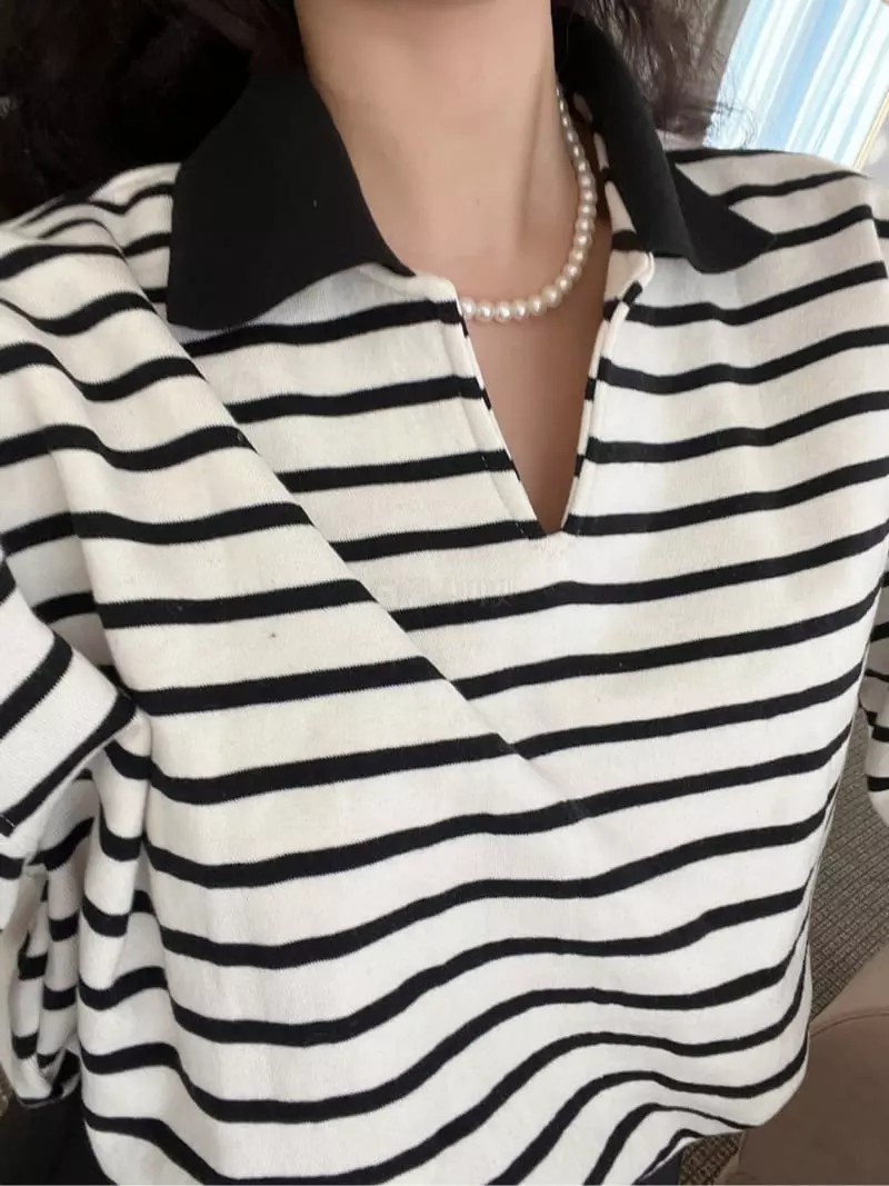 Arr - Korean Women Fashion - #womensfashion - Stripes Collar Sweatshirt - 11