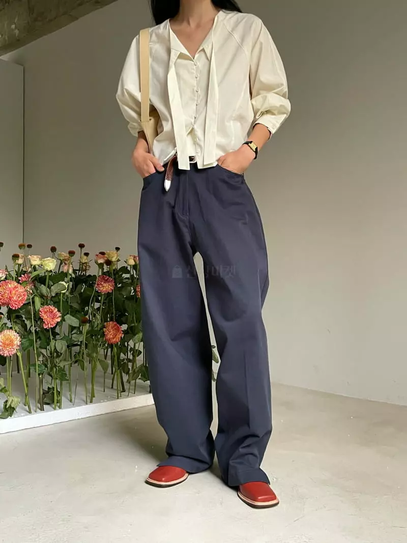 Atmosphere - Korean Women Fashion - #pursuepretty - Even Blouse - 3