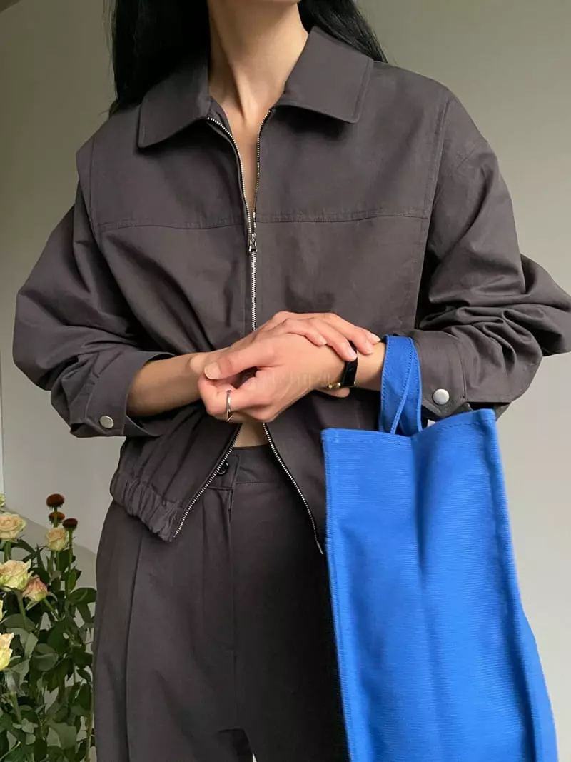 Atmosphere - Korean Women Fashion - #romanticstyle - Bridge Cotton Jacket - 2