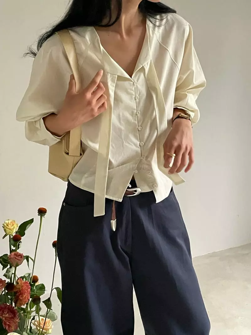 Atmosphere - Korean Women Fashion - #shopsmall - Even Blouse - 6