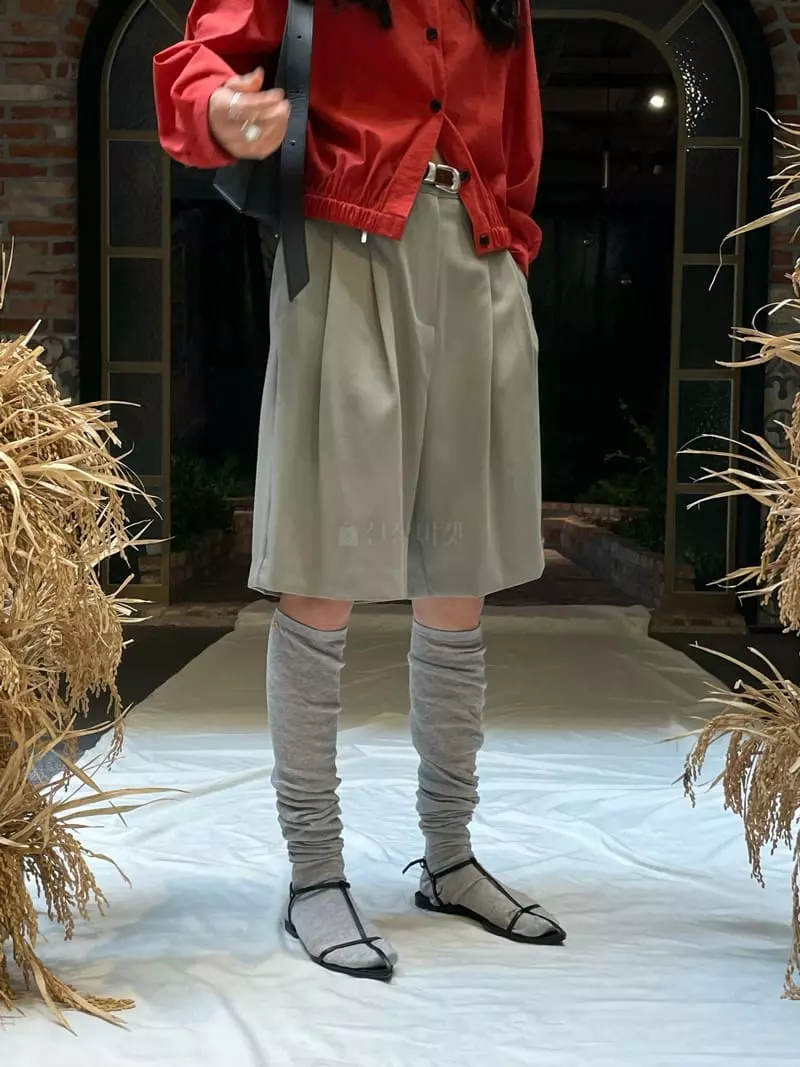 Atmosphere - Korean Women Fashion - #womensfashion - Nerd Half Pants - 6