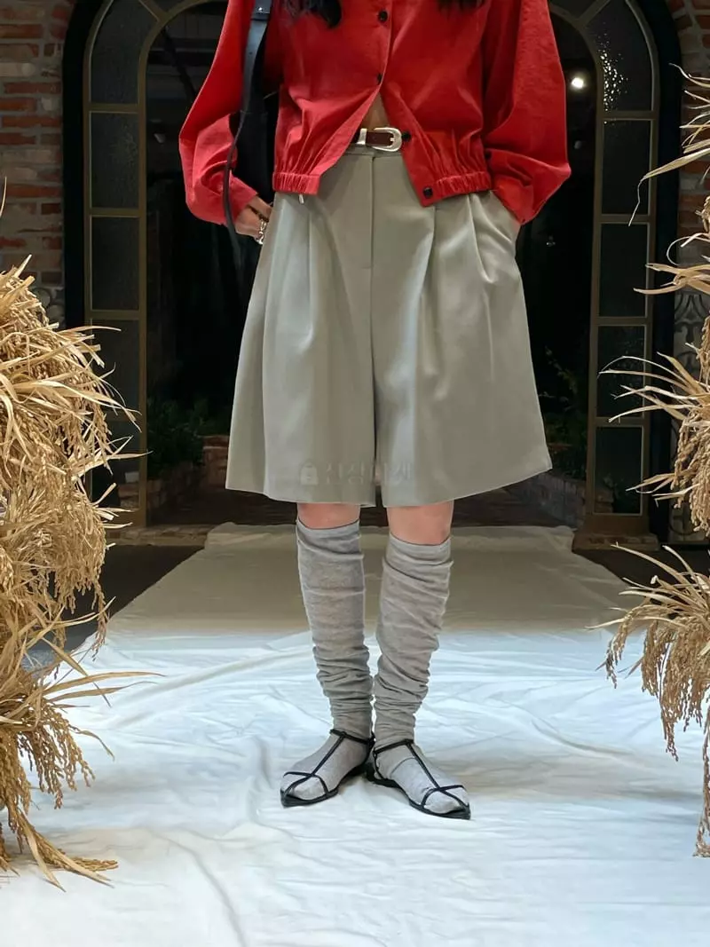 Atmosphere - Korean Women Fashion - #womensfashion - Nerd Half Pants - 8