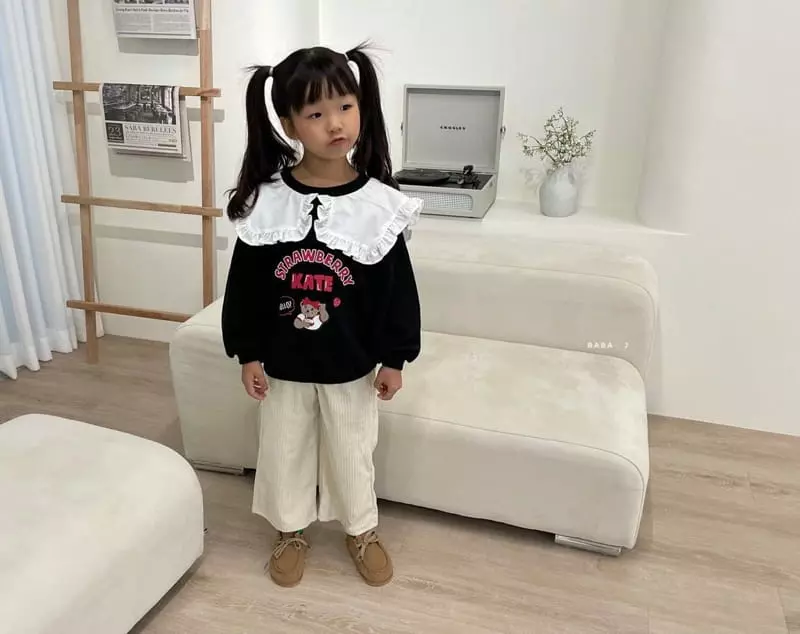 Baba J - Korean Children Fashion - #kidzfashiontrend - Strawberry Bear Frill Sweatshirt - 2