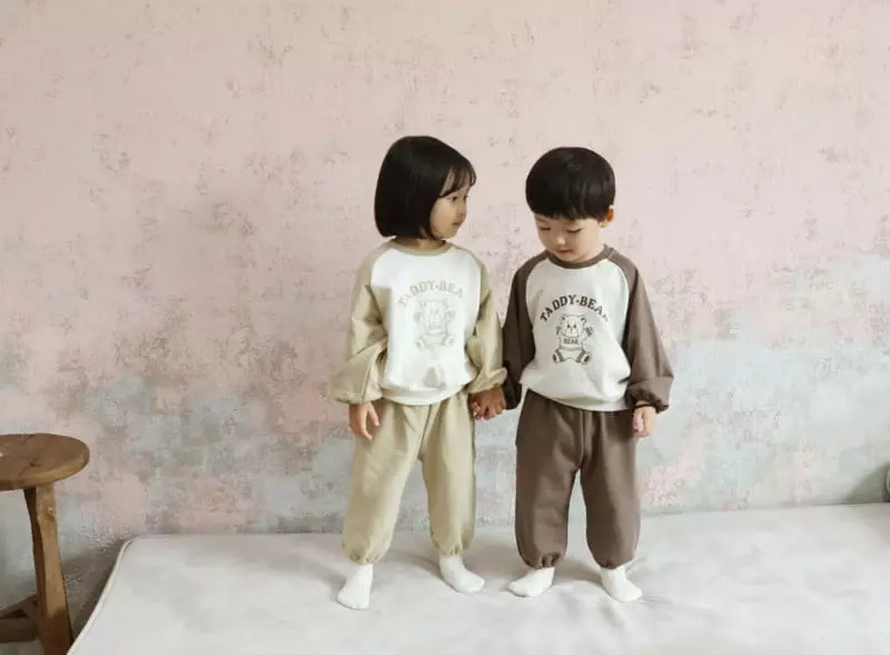 Bebe Nine - Korean Children Fashion - #prettylittlegirls - Walnut Bear Top Bottom Set - 4