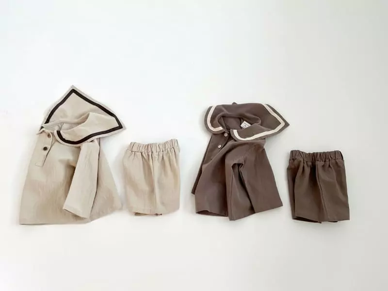 Bebe Nine - Korean Children Fashion - #kidsshorts - Lava Sailor Collar Top Bottom Set - 9