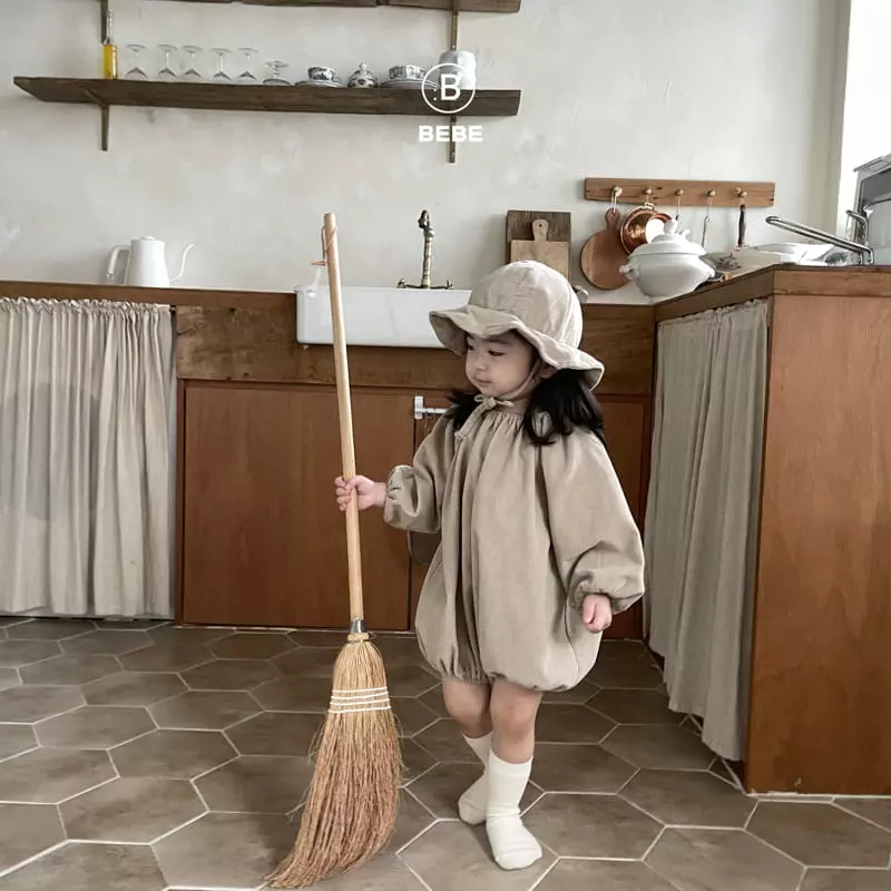 Bella Bambina - Korean Baby Fashion - #babyoutfit - Bebe Muffy Bucket Hat Bodysuit - 10