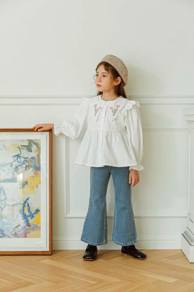 Berry Berry - Korean Children Fashion - #kidzfashiontrend - Flower Embroidery Blouse - 4
