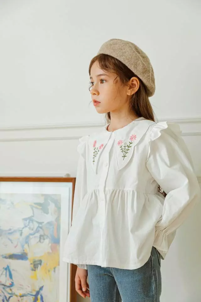 Berry Berry - Korean Children Fashion - #childofig - Flower Embroidery Blouse - 9