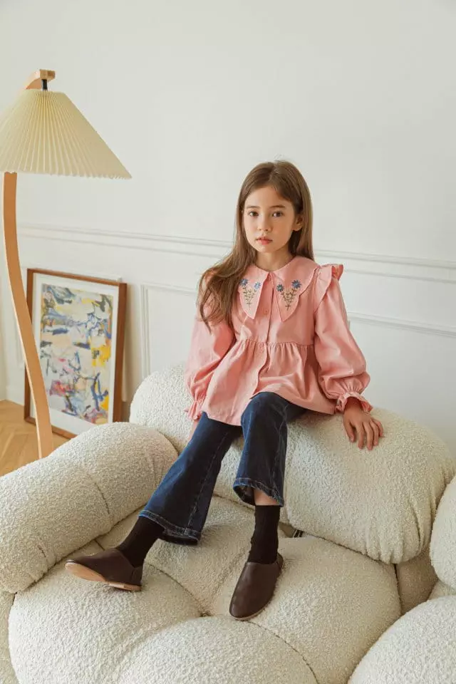 Berry Berry - Korean Children Fashion - #kidzfashiontrend - Flower Embroidery Blouse - 3