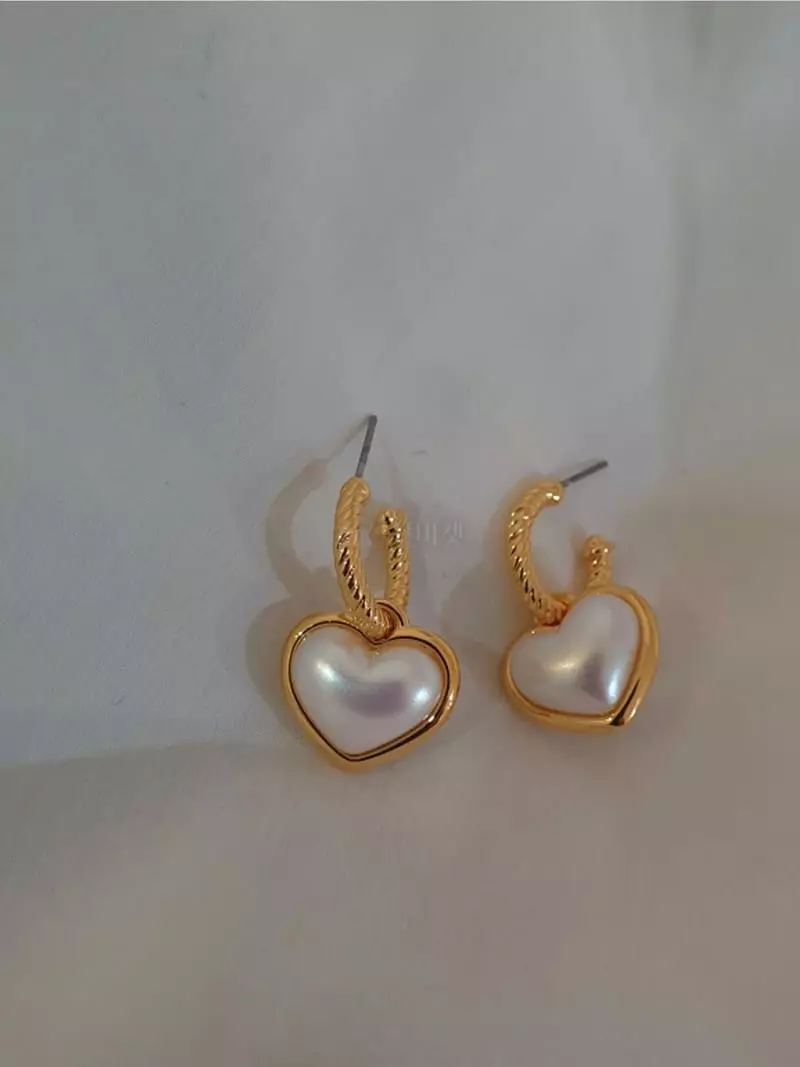 Blancchouette - Korean Women Fashion - #momslook - Heart5 Earring