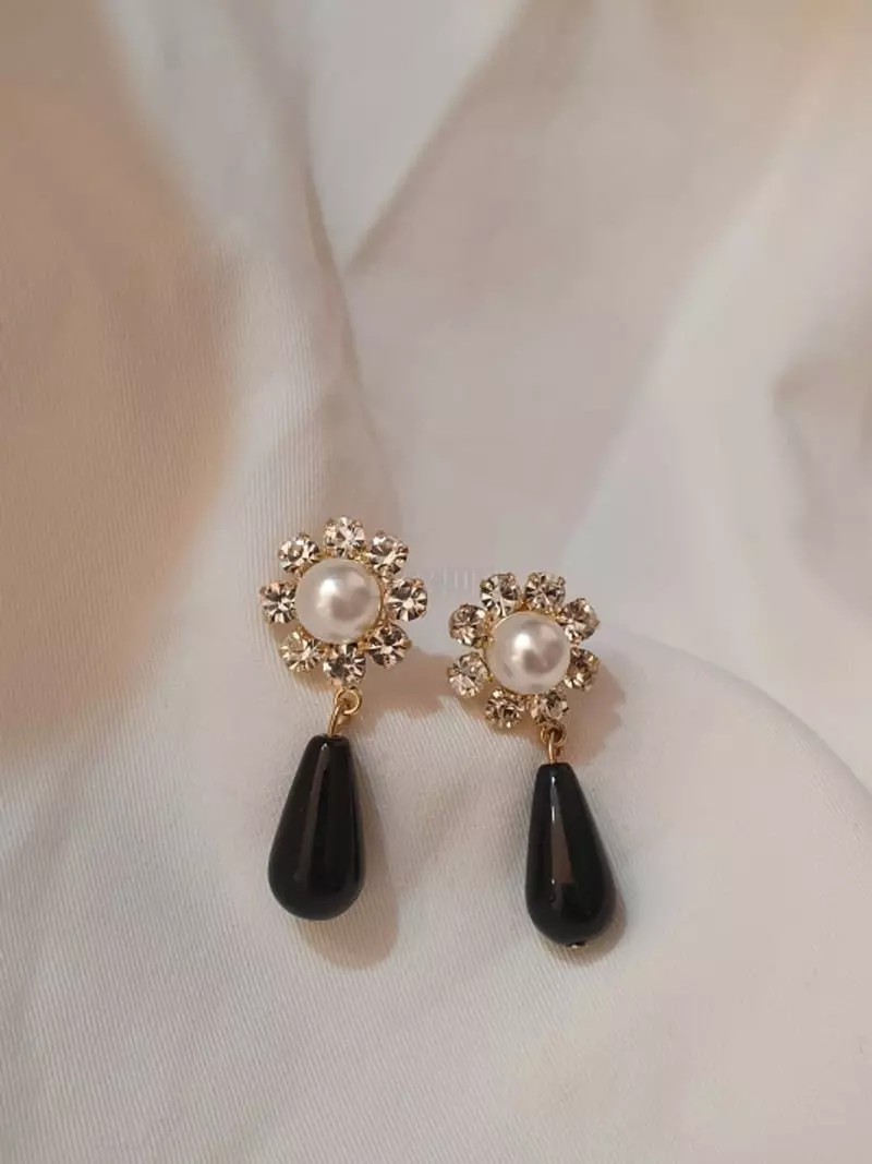 Blancchouette - Korean Women Fashion - #shopsmall - Black4 Earring