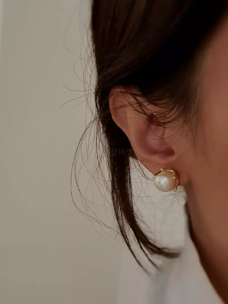 Blancchouette - Korean Women Fashion - #thelittlethings - Pearl3 Earring - 2