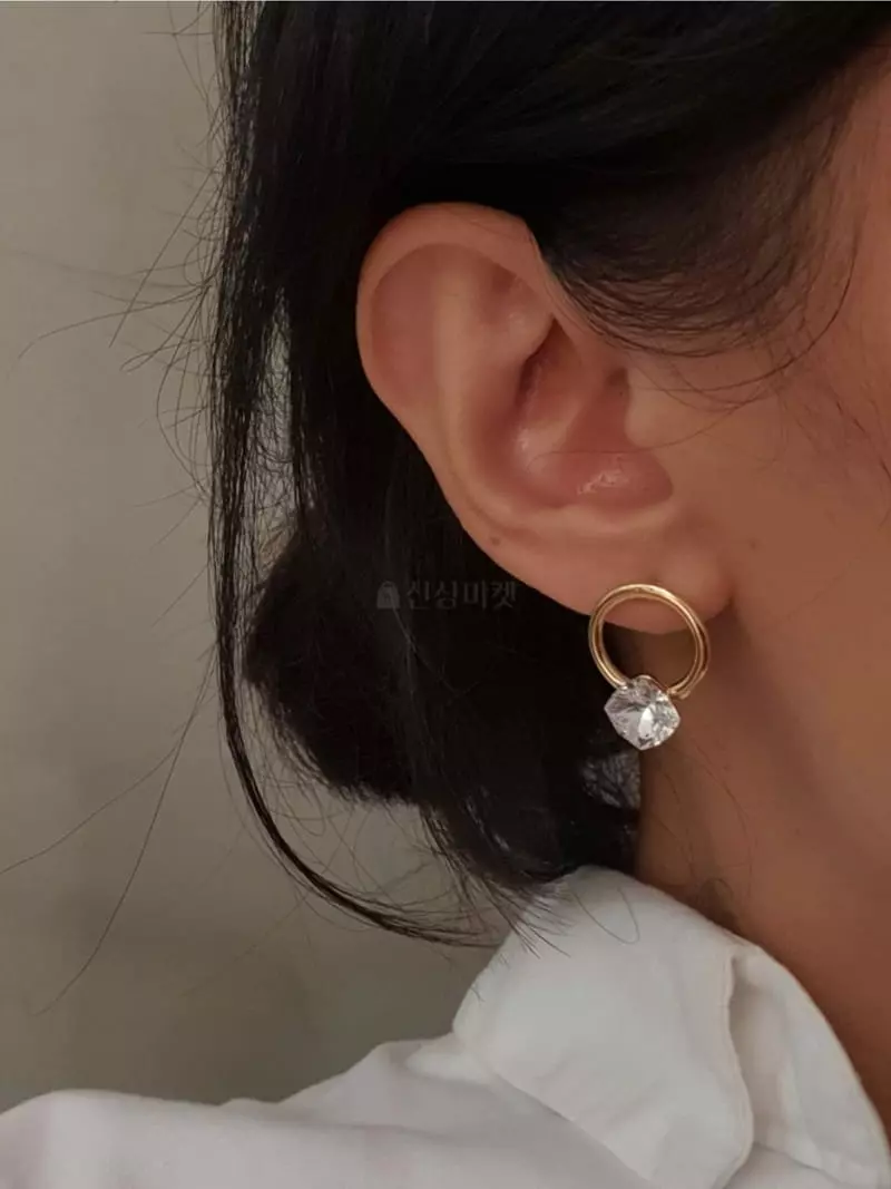 Blancchouette - Korean Women Fashion - #womensfashion - Crystal4 Earring